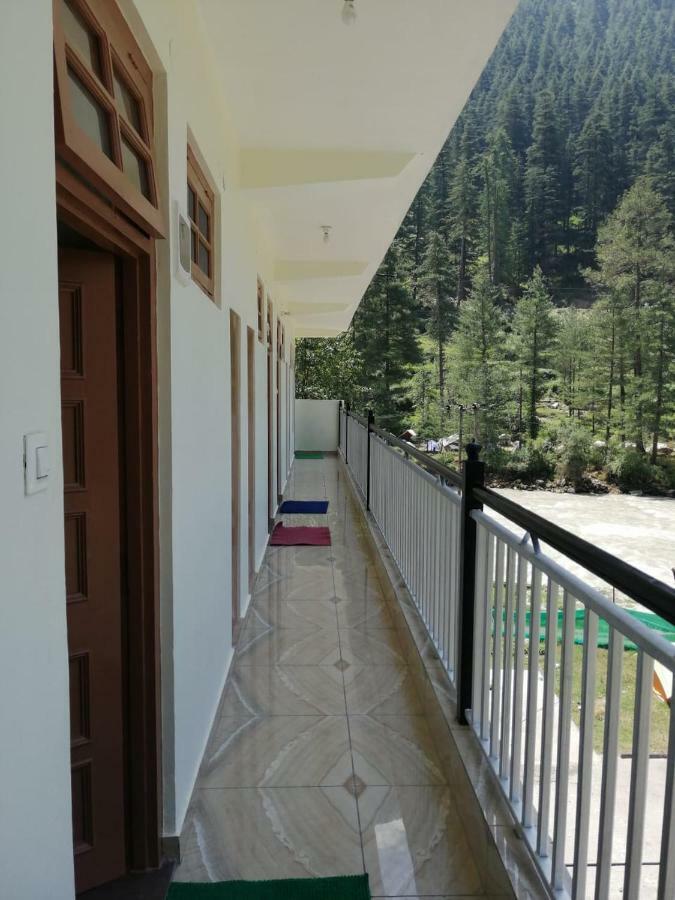 The White House Hotel Kasol Eksteriør billede