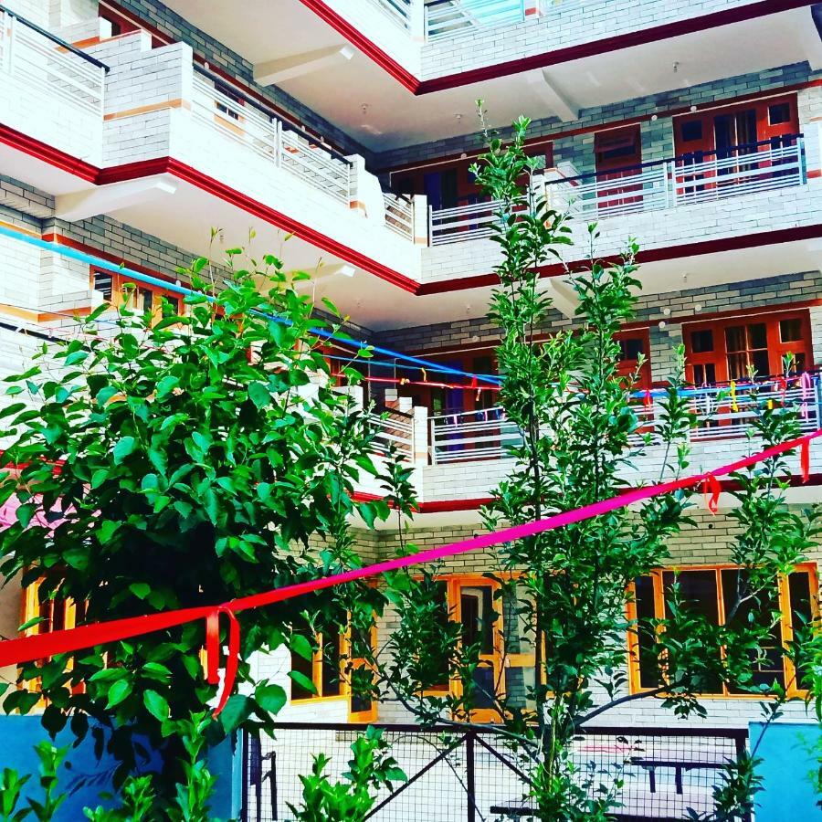 The White House Hotel Kasol Eksteriør billede